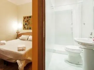 B&B A Home In רומא