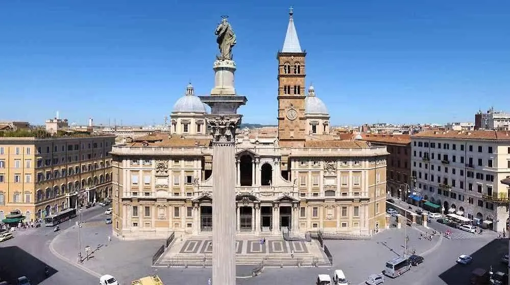 B&B A Home In Rome 2*,