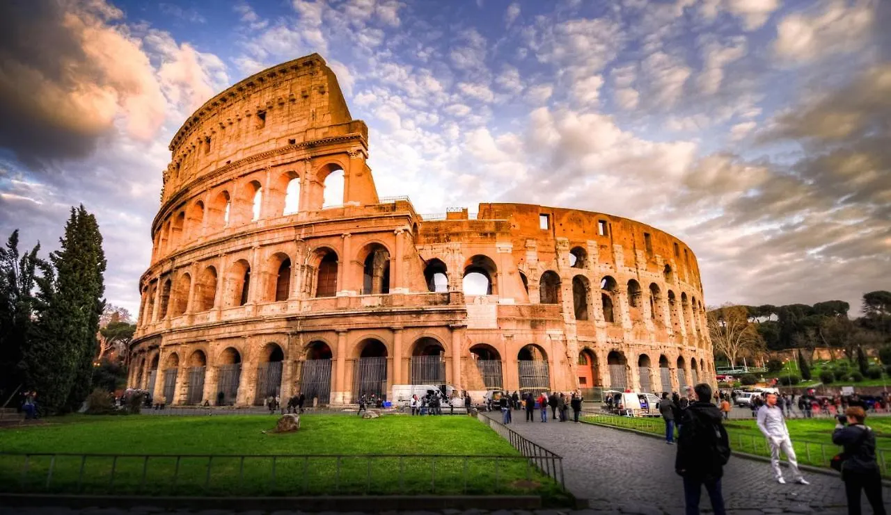 B&B A Home In Rome 2*,
