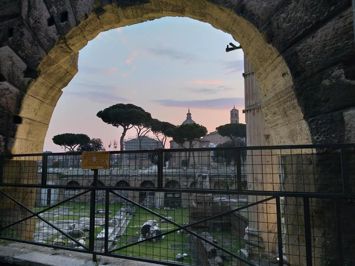 B&B A Home In Roma Italia