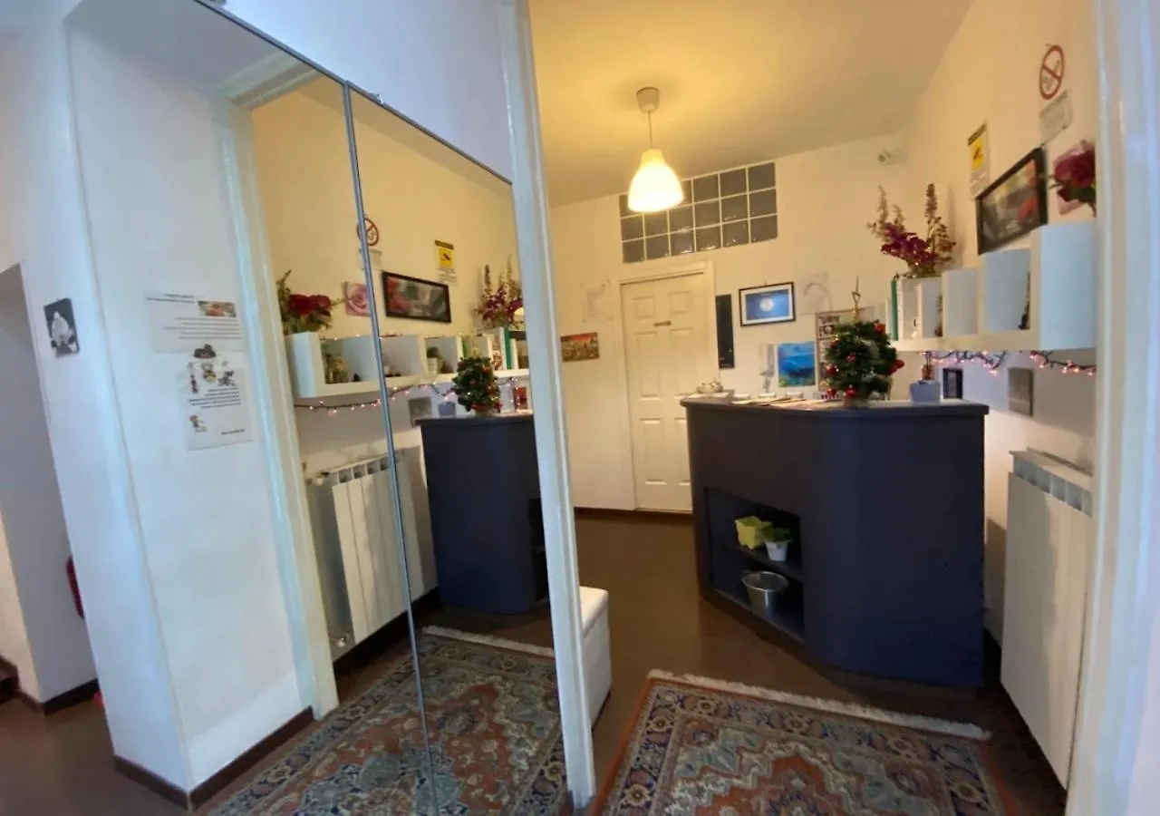 B&B A Home In Roma 2*,  Italia