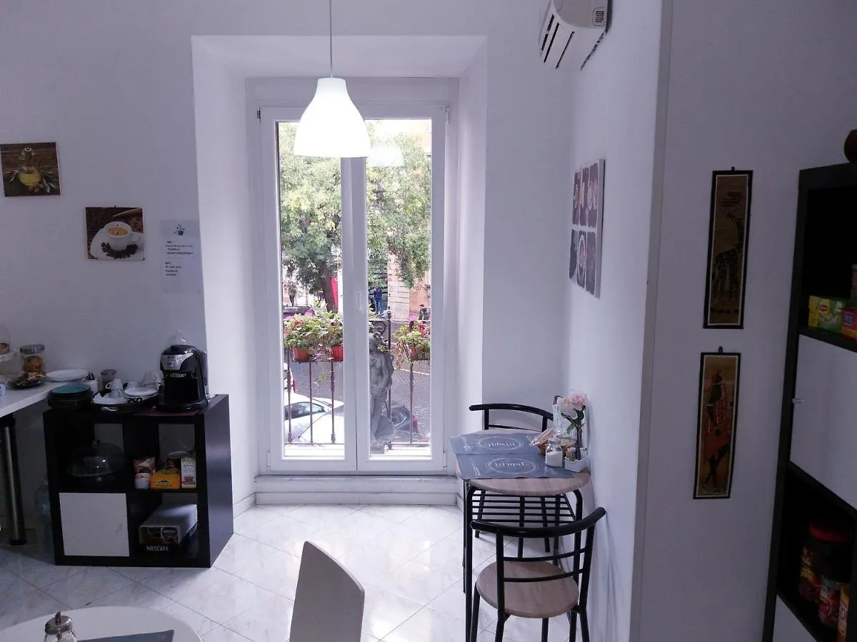 B&B A Home In Roma